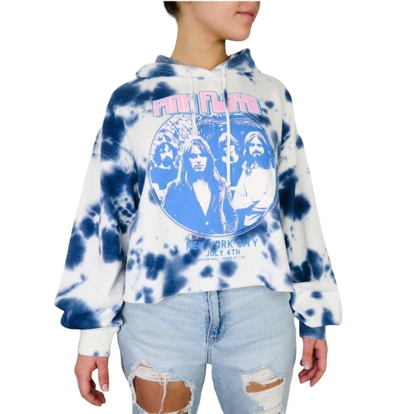 Urban Outfitters Tops - Pink Floyd Vintage White and Blue Tie Dye Oversized Crop Hoodie Urban Outfitters